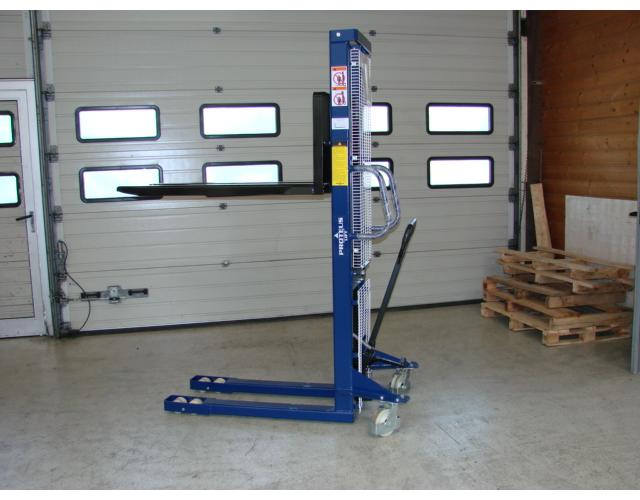 Gerbeur de manutention  grand leve