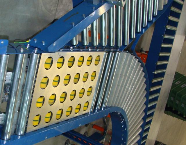 MODULE DE CHANGEMENT DE DIRECTION AVEC ROULEAUX PIVOTANTS