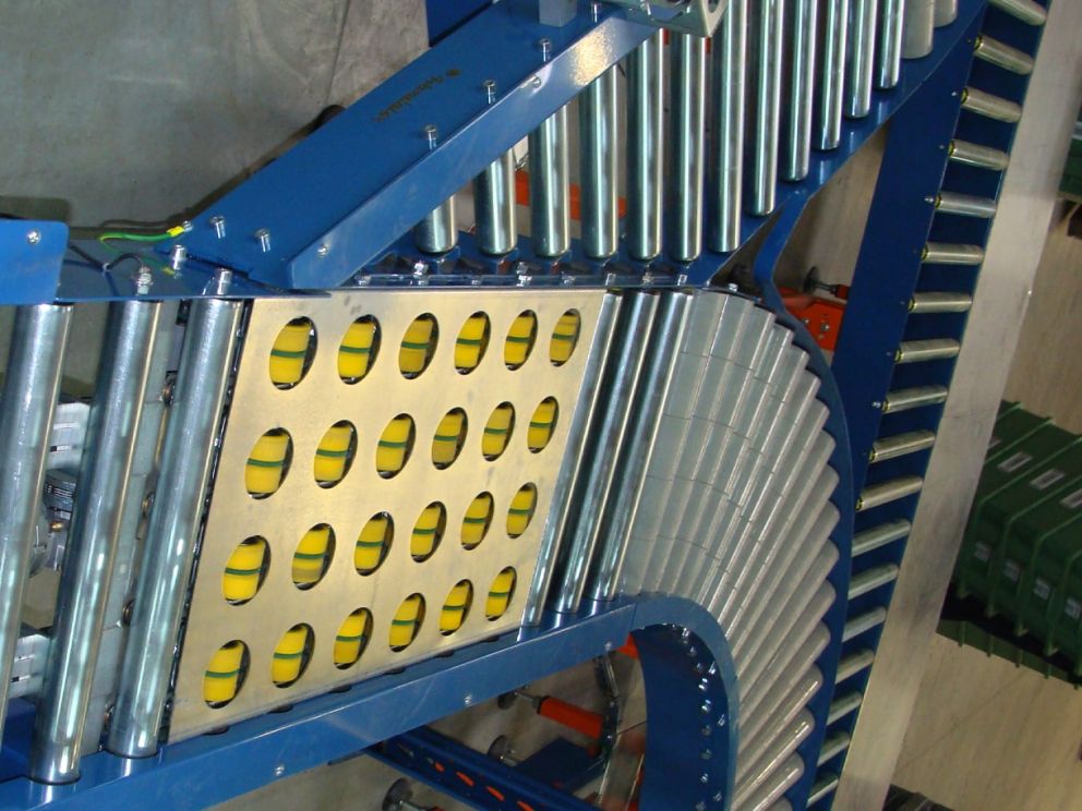 MODULE DE CHANGEMENT DE DIRECTION AVEC ROULEAUX PIVOTANTS